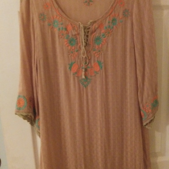 Umgee Tunic - Picture 2 of 4